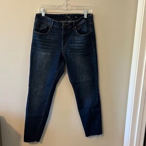 1822 Women's Dark Blue Jeans.